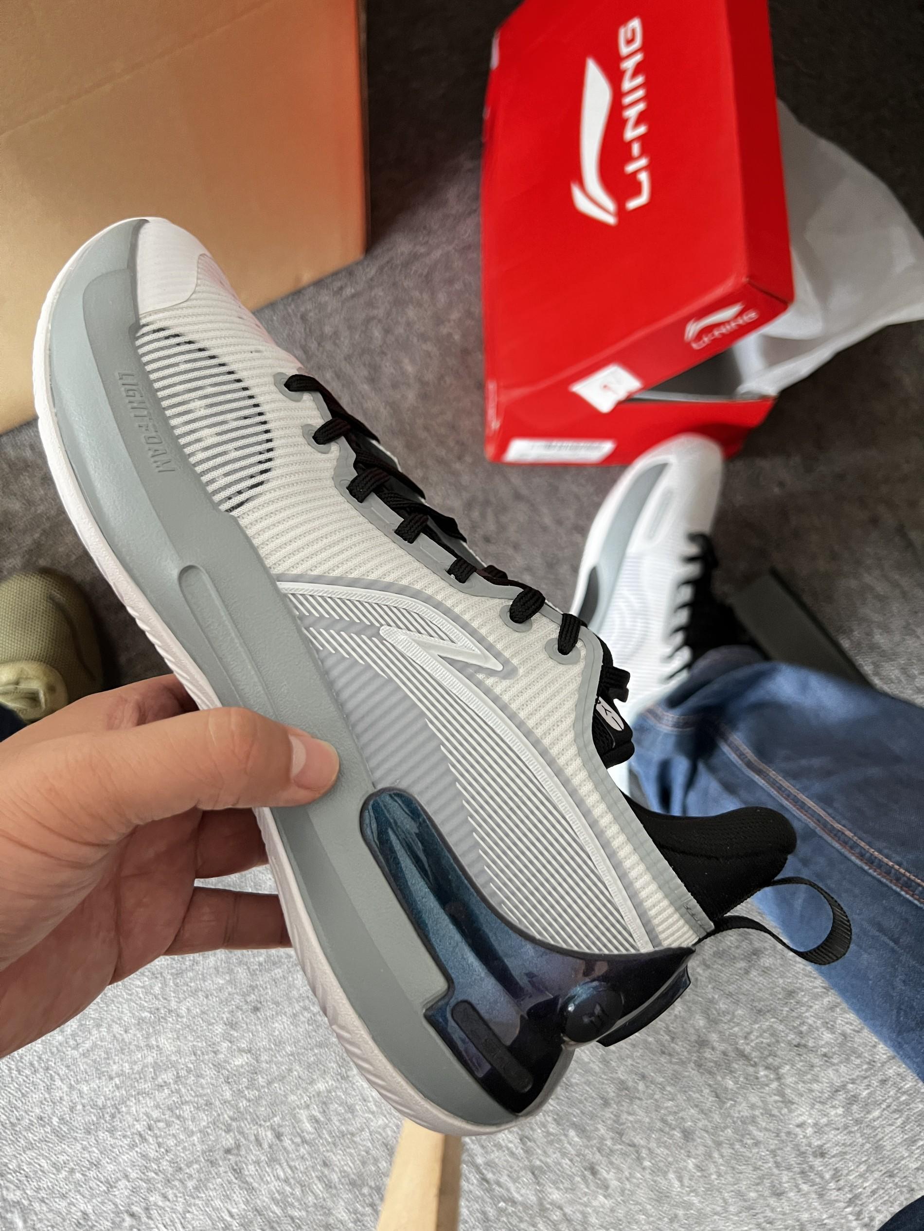 通勤压马路没毛病,性价比很高